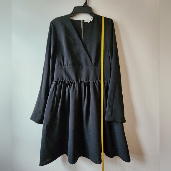 Black Size L Midi A-Line Dress with Waist Band V Neck Zipper Closure- BNWT - Picture 8 of 15